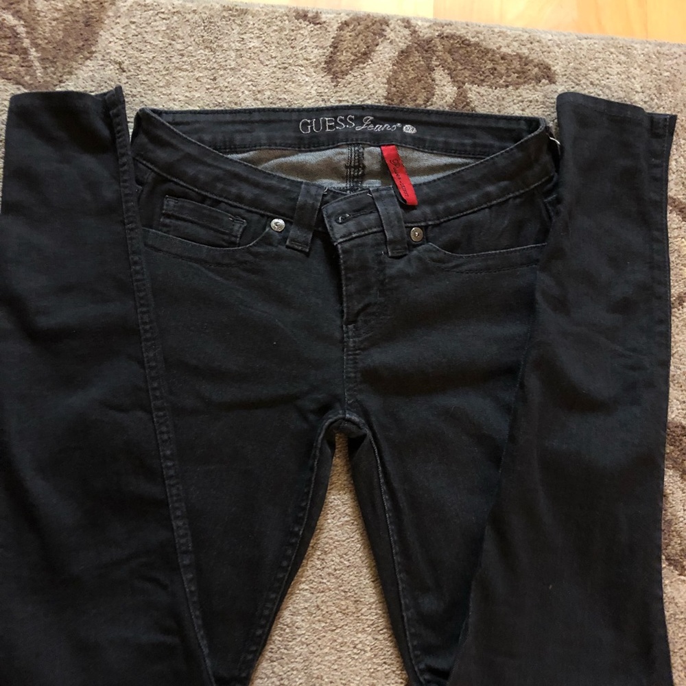 Guess size 27 Black power skinny jeans